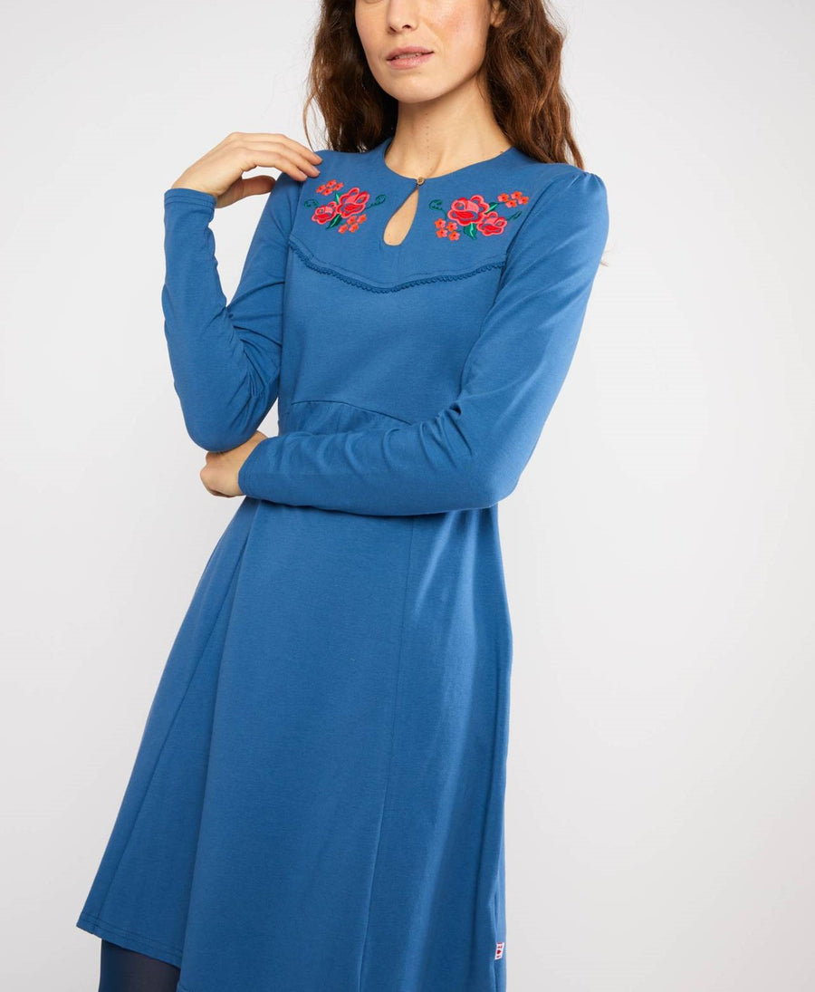 Blutsgeschwister Kleid Lucky Mrs. Lovely Western mountain clouds blue