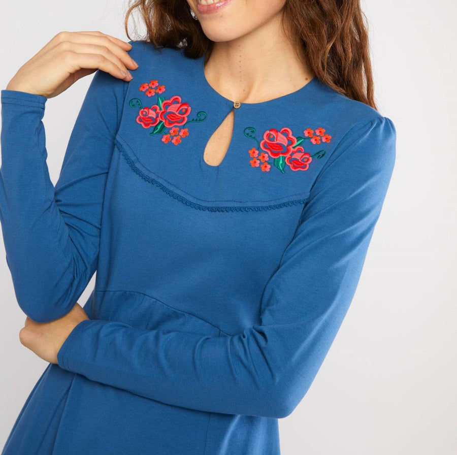 Blutsgeschwister Kleid Lucky Mrs. Lovely Western mountain clouds blue