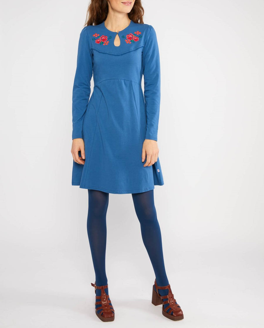 Blutsgeschwister Kleid Lucky Mrs. Lovely Western mountain clouds blue