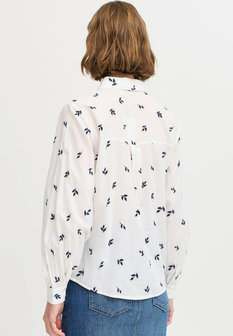 B.young Byjadis Bluse Medieval Blue Leaf, weiß