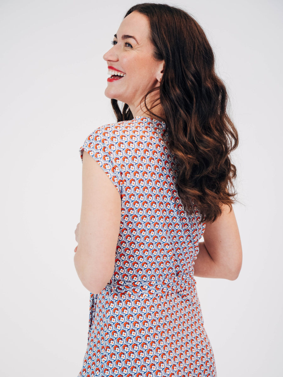 Mademoiselle Yeye Kleid, The Daily Chill Out Dress, blooming blau rot