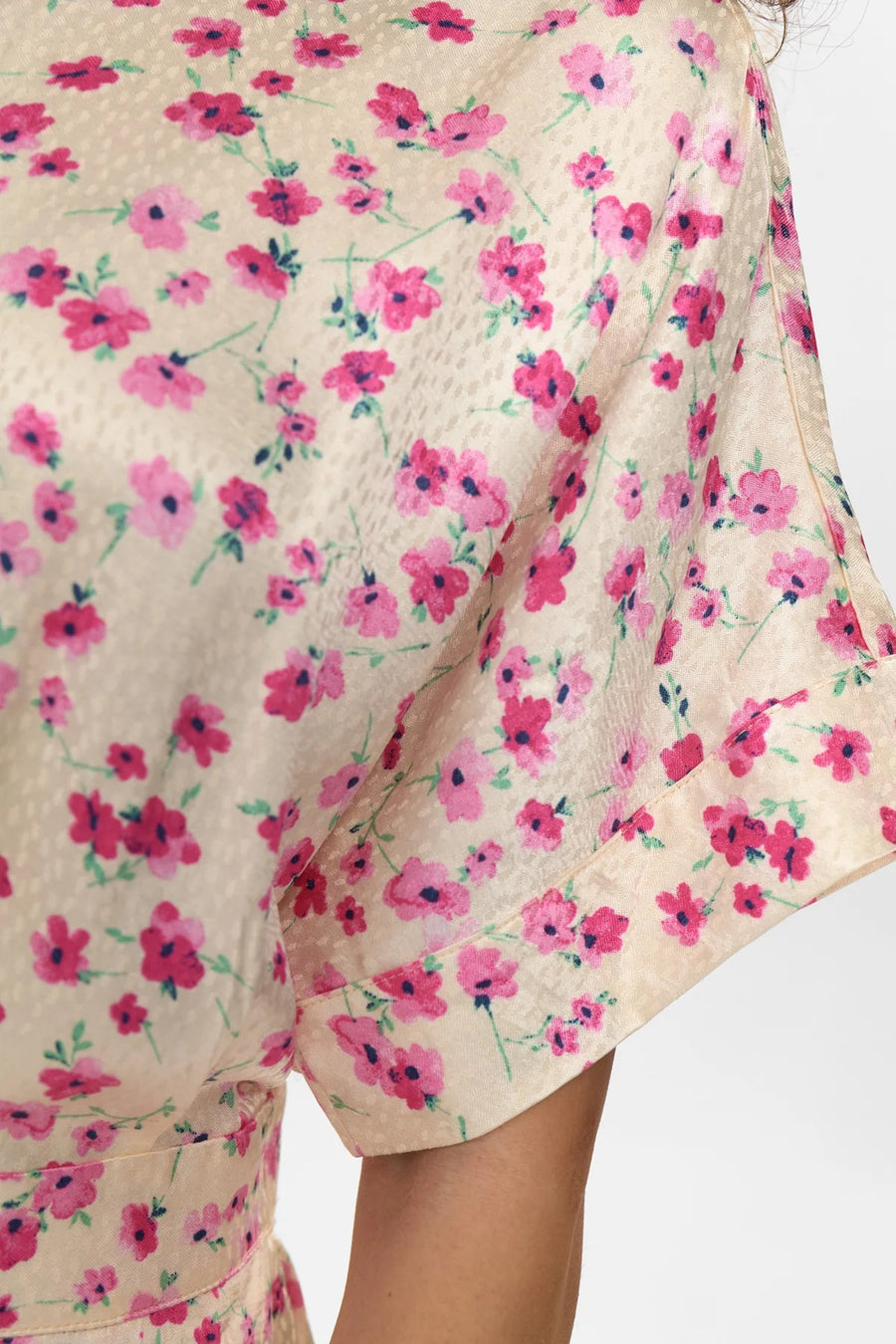 Nümph Nutwinkle Dress, Kleid, ecru, geblümt, rosa