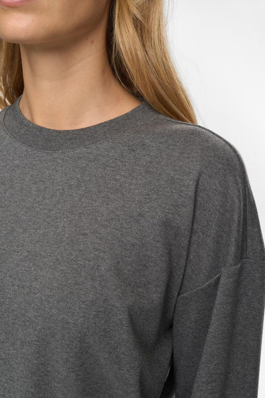 Nümph Nugira Langarmshirt dark grey mel