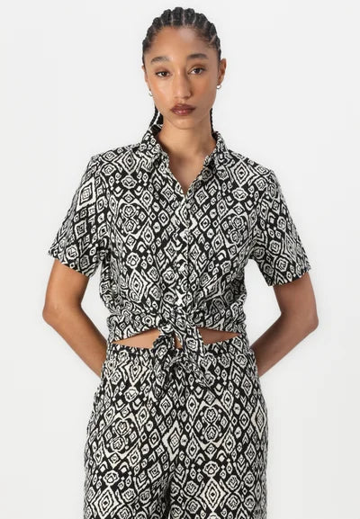 ICHI Ihlinno Shirtbluse black diamond ikat