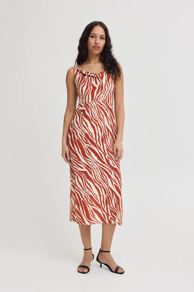 ICHI Ihyardeen Kleid fired brick animal