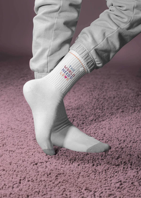 J.Clay Tennissocken The World Needs Love, white