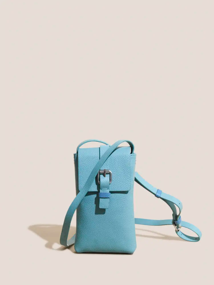 White Stuff Clara Handytasche aus Leder hellblau