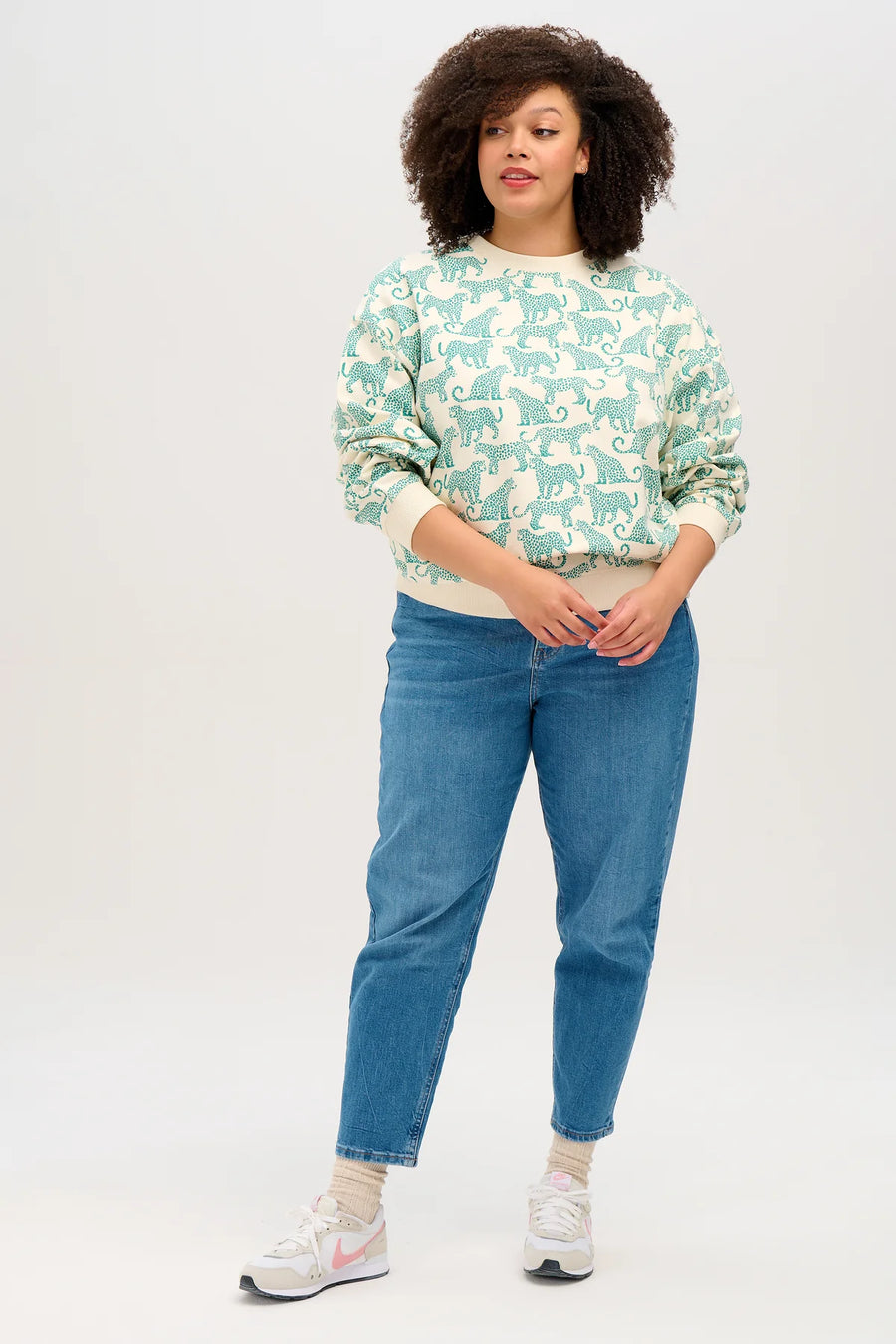 Sugarhill Eadie Relaxed Sweatshirt off-white, green leopards
